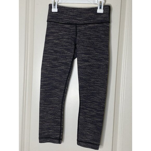 lululemon athletica Gray Patterned Leggings - Picture 2 of 11